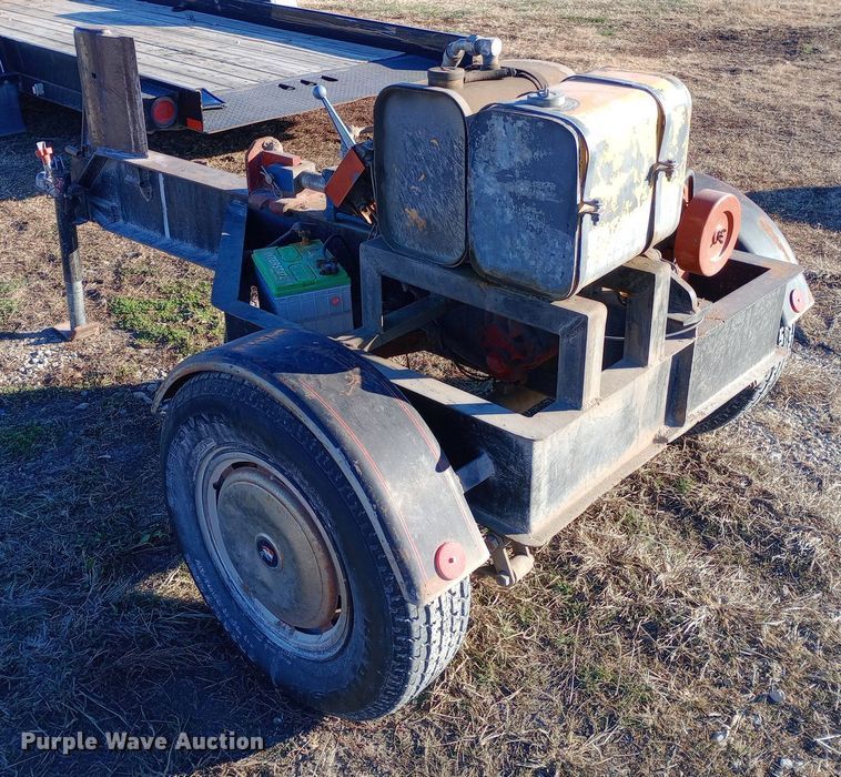 image for item DK7466 Shop built log splitter
