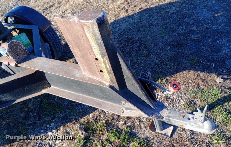 image for item DK7466 Shop built log splitter