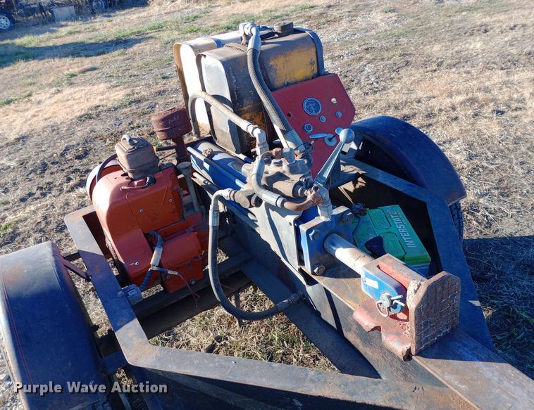 image for item DK7466 Shop built log splitter