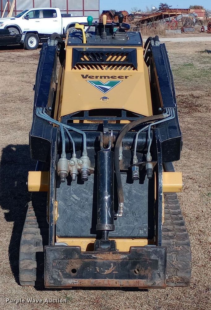 image for item DK7476 2019 Vermeer CTX100 compact utility loader