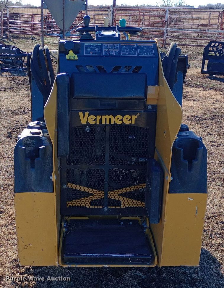 image for item DK7476 2019 Vermeer CTX100 compact utility loader