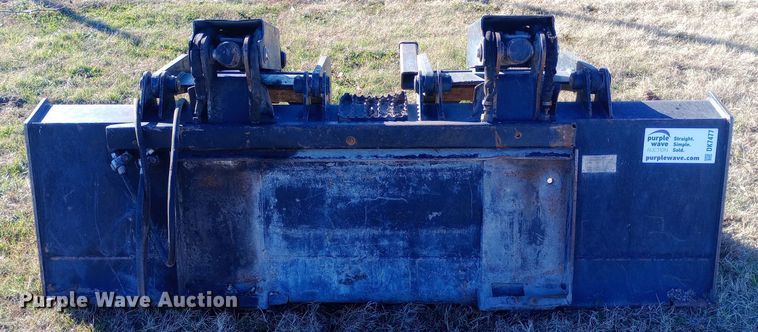 image for item DK7477 Caterpillar skid steer grapple bucket