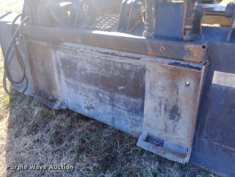 image for item DK7477 Caterpillar skid steer grapple bucket