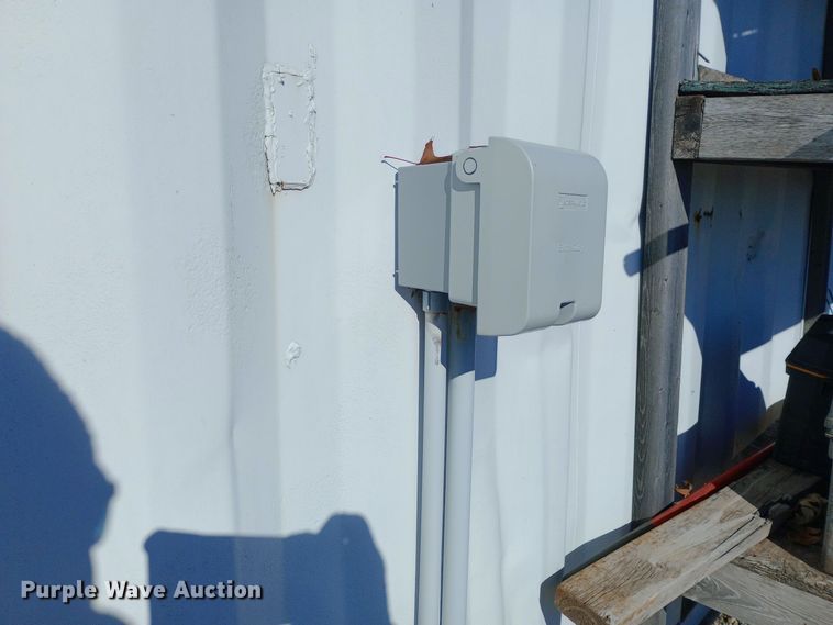 image for item DK7481 Shipping container