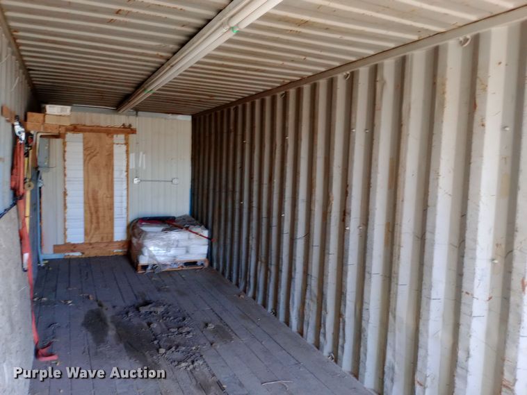 image for item DK7481 Shipping container