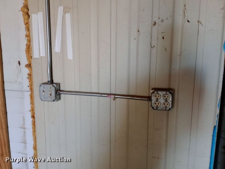 image for item DK7481 Shipping container