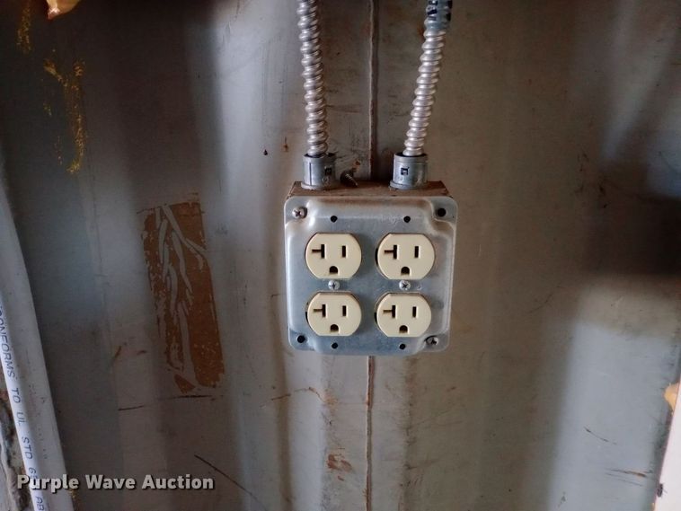 image for item DK7481 Shipping container