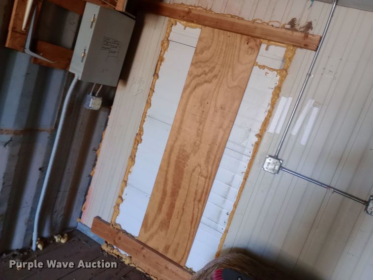 image for item DK7481 Shipping container