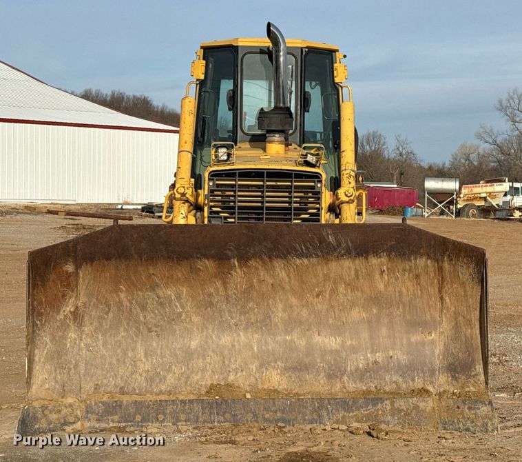 image for item DM5535 1998 John Deere 850C dozer