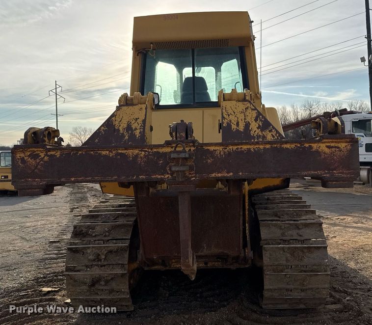 image for item DM5535 1998 John Deere 850C dozer