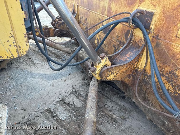 image for item DM5535 1998 John Deere 850C dozer