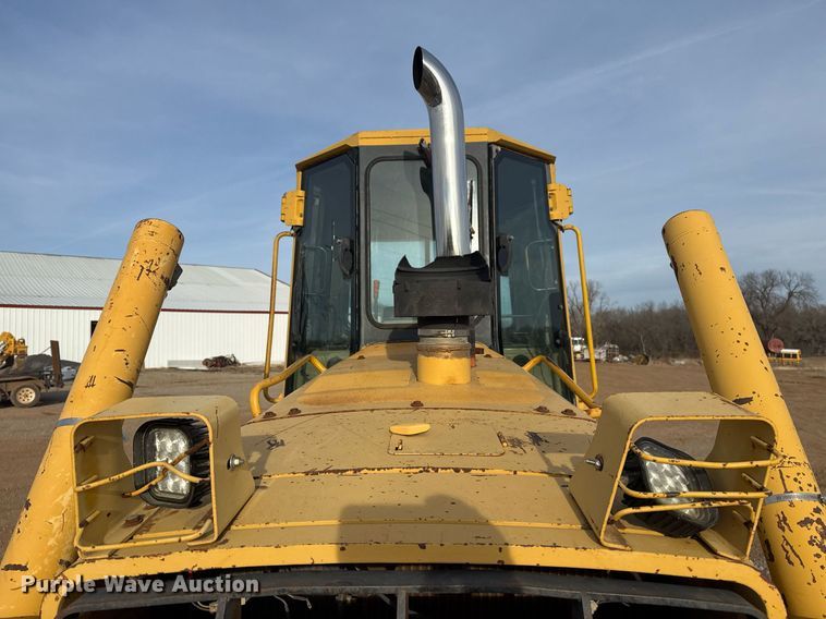 image for item DM5535 1998 John Deere 850C dozer