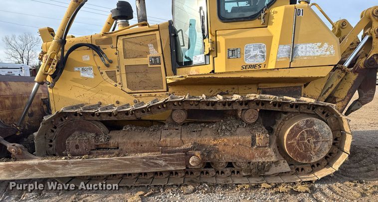 image for item DM5535 1998 John Deere 850C dozer