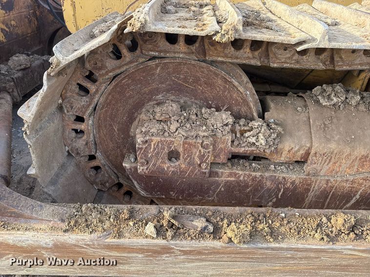 image for item DM5535 1998 John Deere 850C dozer