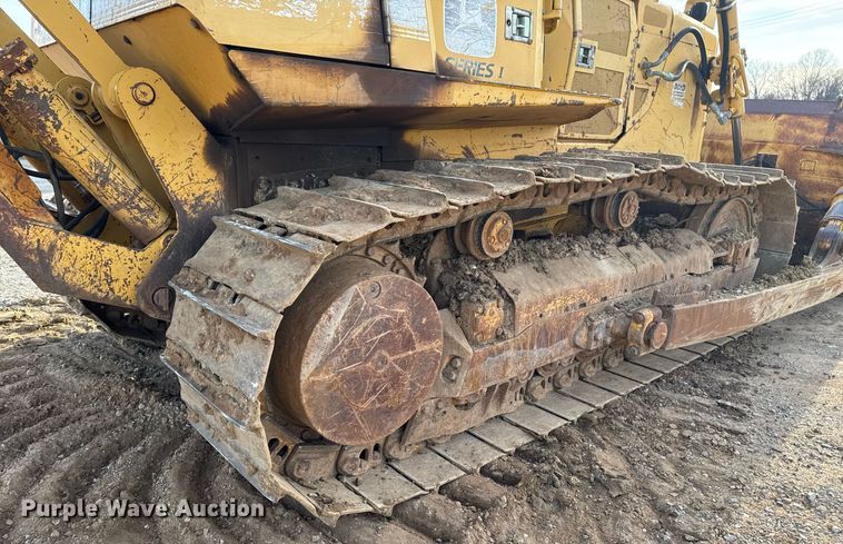 image for item DM5535 1998 John Deere 850C dozer