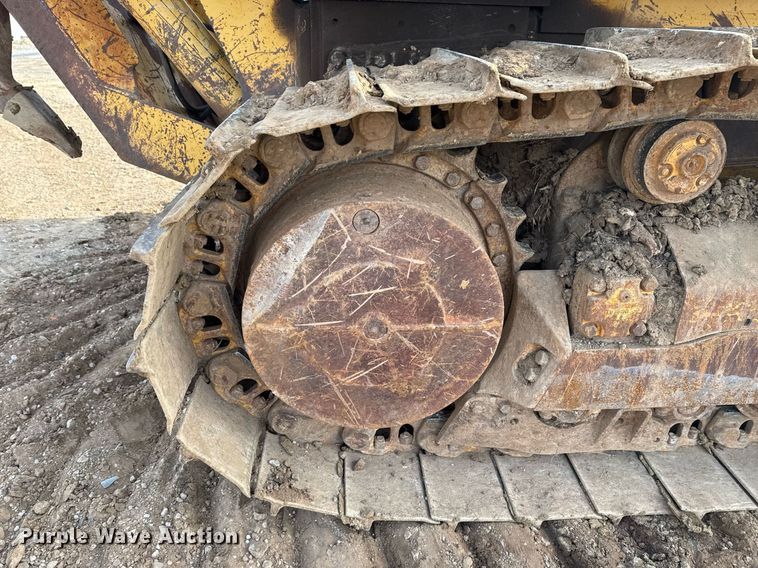 image for item DM5535 1998 John Deere 850C dozer