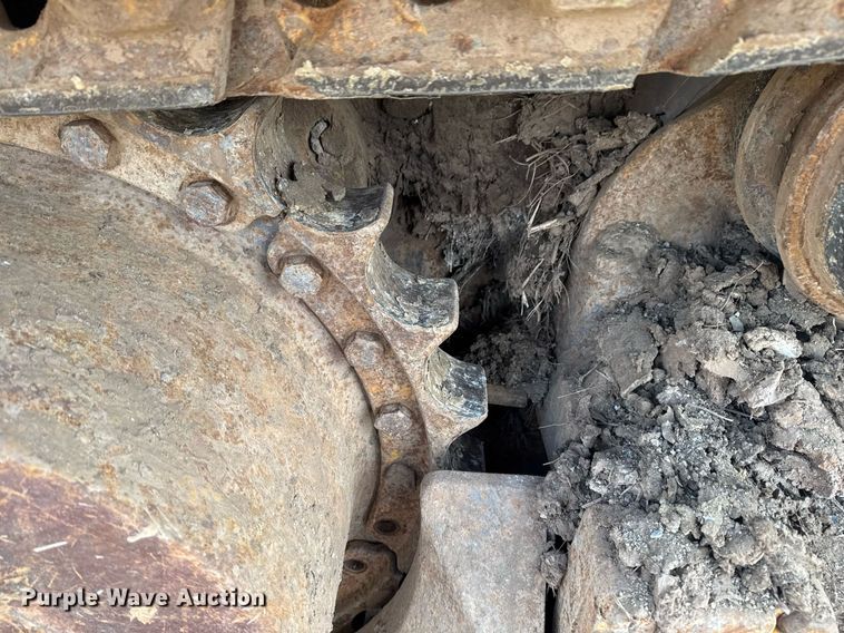 image for item DM5535 1998 John Deere 850C dozer