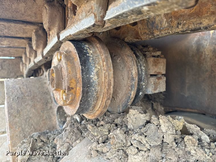 image for item DM5535 1998 John Deere 850C dozer