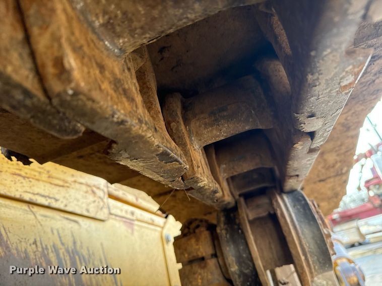 image for item DM5535 1998 John Deere 850C dozer