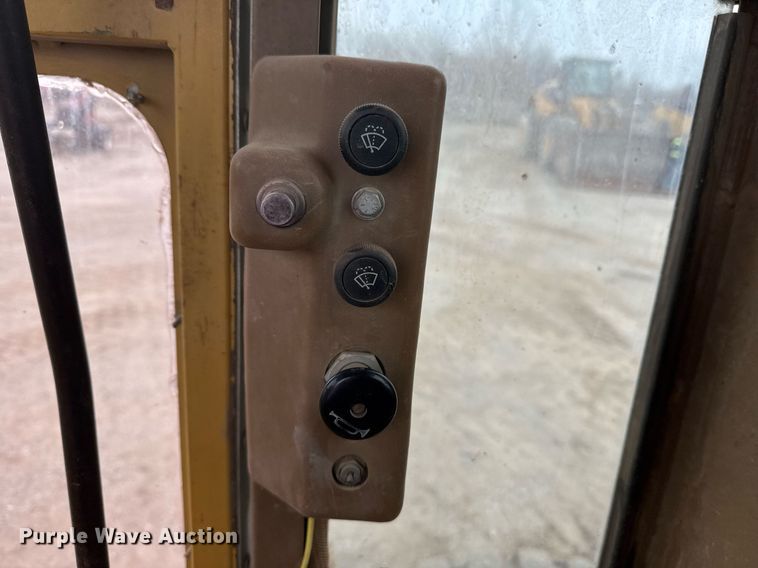 image for item DM5556 Caterpillar 14G motor grader