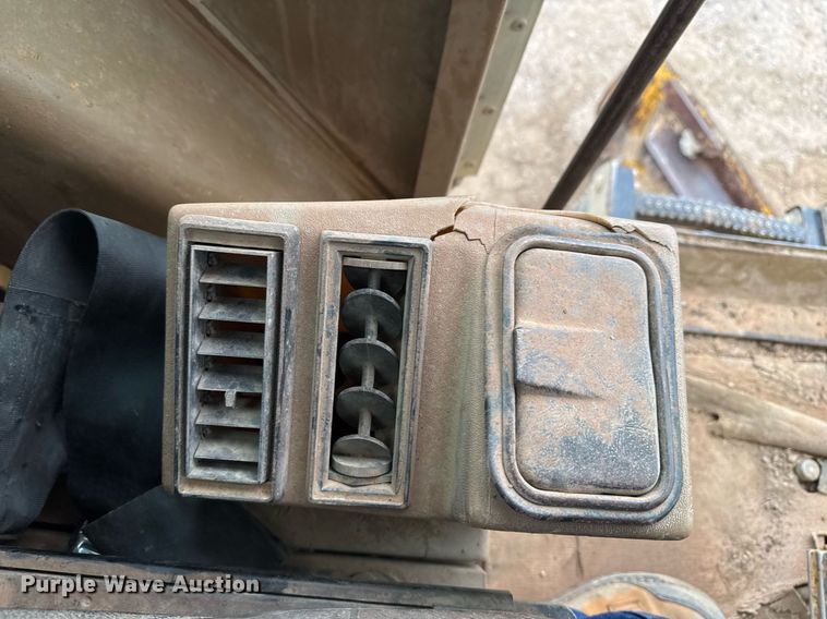 image for item DM5556 Caterpillar 14G motor grader