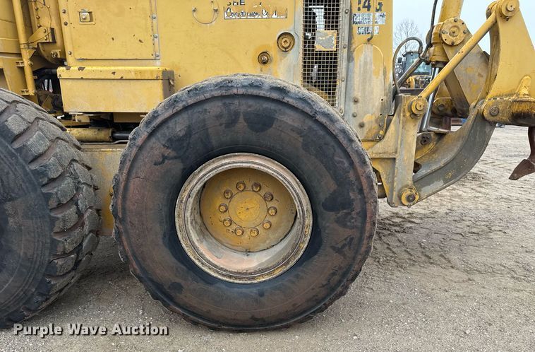 image for item DM5556 Caterpillar 14G motor grader