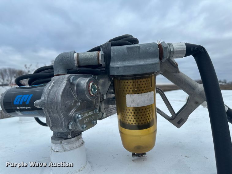 image for item DN0948 2021 Industrias America  500 fuel trailer