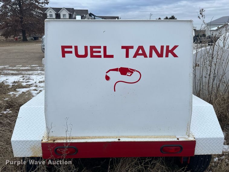 image for item DN0948 2021 Industrias America  500 fuel trailer