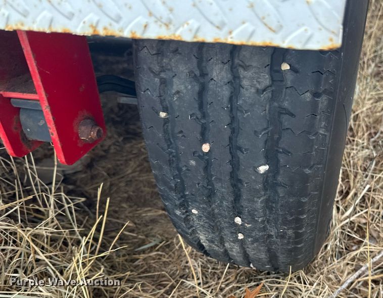 image for item DN0948 2021 Industrias America  500 fuel trailer