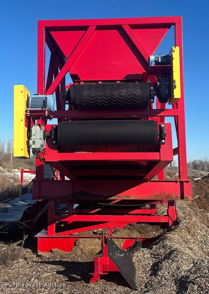 image for item DN0950 Mid County Fabricating trommel screen