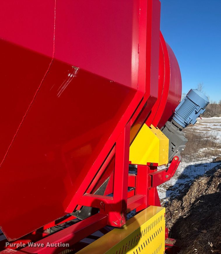 image for item DN0950 Mid County Fabricating trommel screen