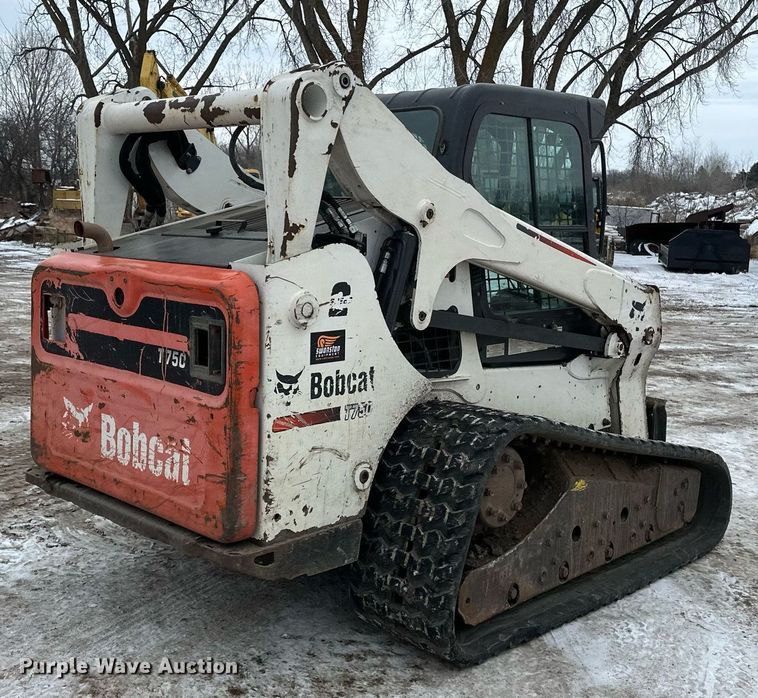 image for item DN0952 2014 Bobcat T750 tracked skid steer loader