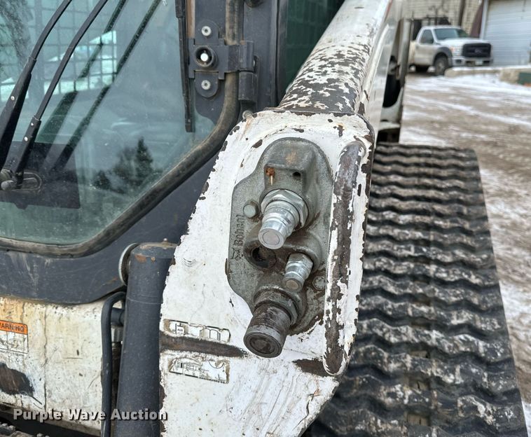 image for item DN0952 2014 Bobcat T750 tracked skid steer loader