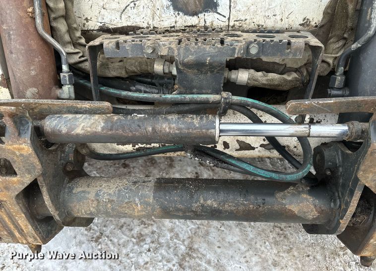 image for item DN0952 2014 Bobcat T750 tracked skid steer loader