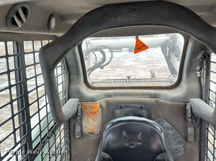 image for item DN0952 2014 Bobcat T750 tracked skid steer loader