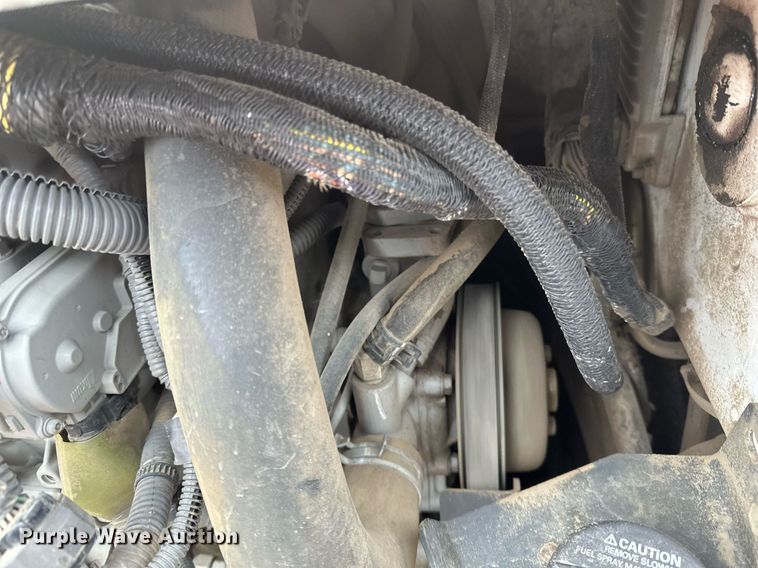 image for item DN0952 2014 Bobcat T750 tracked skid steer loader