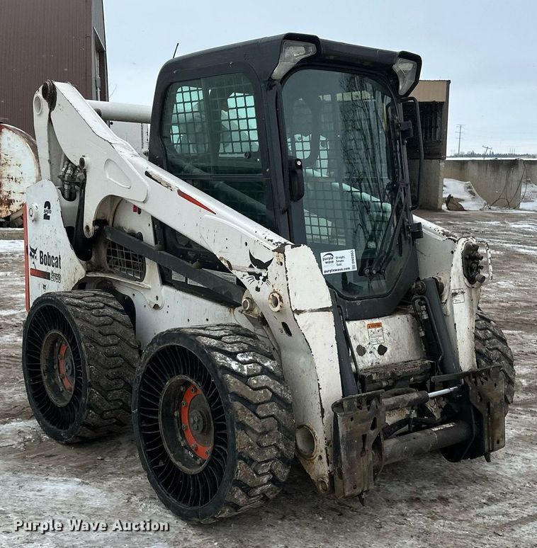 image for item DN0953 2013 Bobcat  S750 skid steer loader