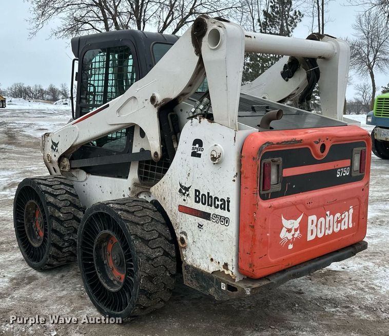 image for item DN0953 2013 Bobcat  S750 skid steer loader