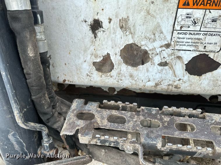 image for item DN0953 2013 Bobcat  S750 skid steer loader