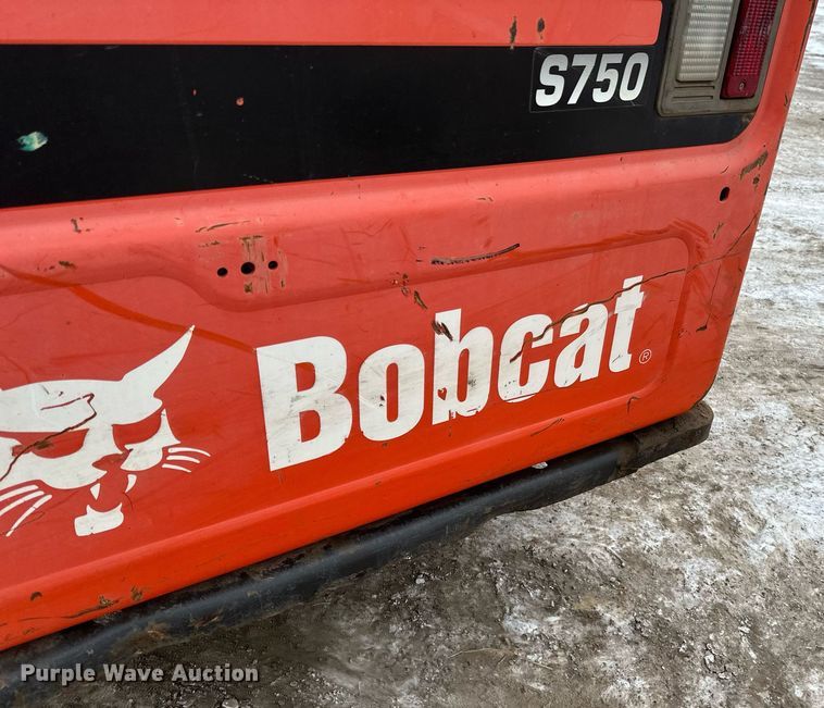 image for item DN0953 2013 Bobcat  S750 skid steer loader