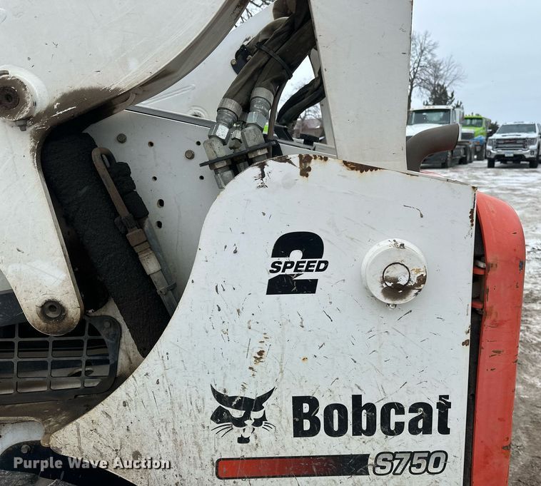 image for item DN0953 2013 Bobcat  S750 skid steer loader
