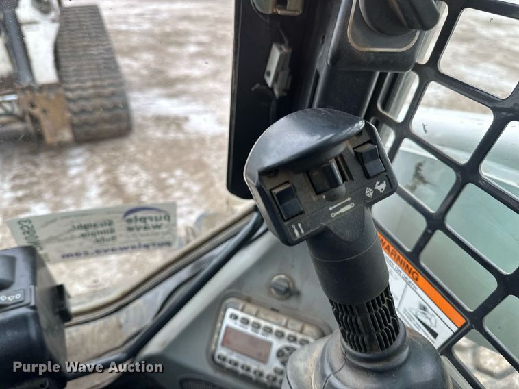 image for item DN0953 2013 Bobcat  S750 skid steer loader