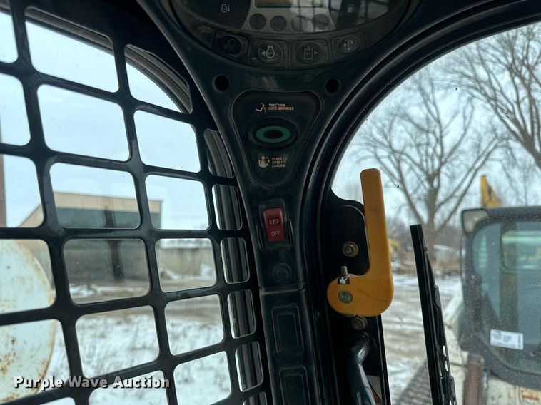 image for item DN0953 2013 Bobcat  S750 skid steer loader