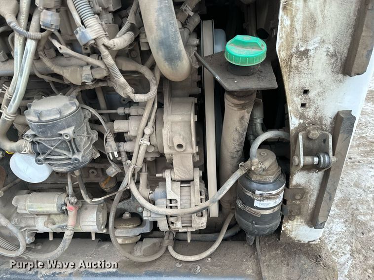 image for item DN0953 2013 Bobcat  S750 skid steer loader