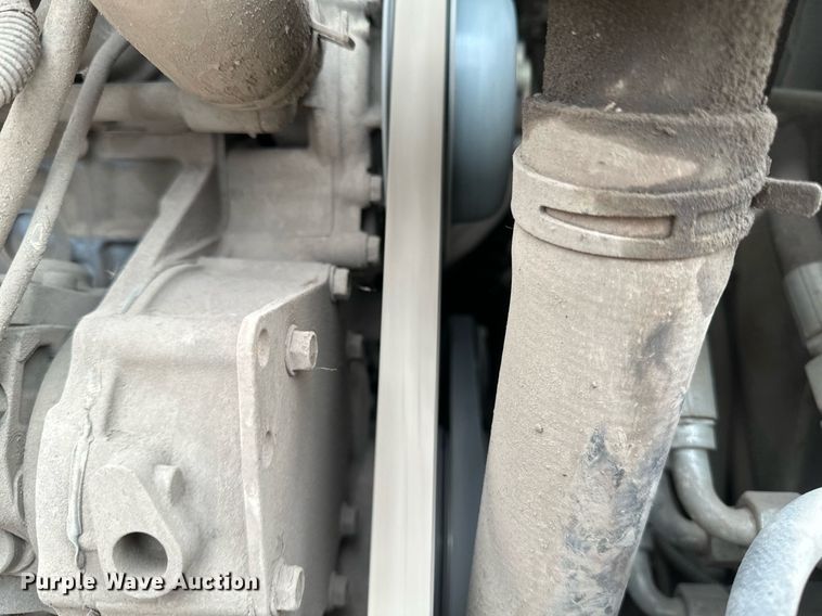 image for item DN0953 2013 Bobcat  S750 skid steer loader