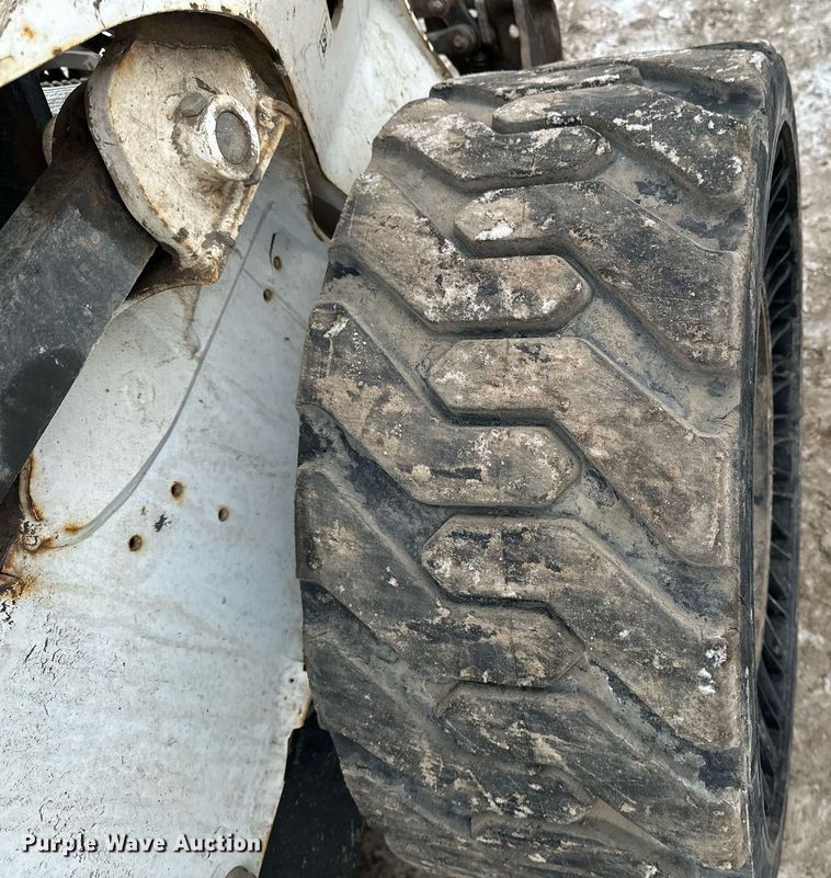 image for item DN0953 2013 Bobcat  S750 skid steer loader