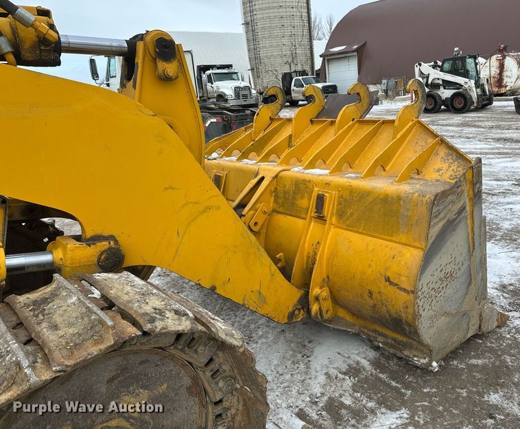 image for item DN0956 1997 Caterpillar  953C track loader