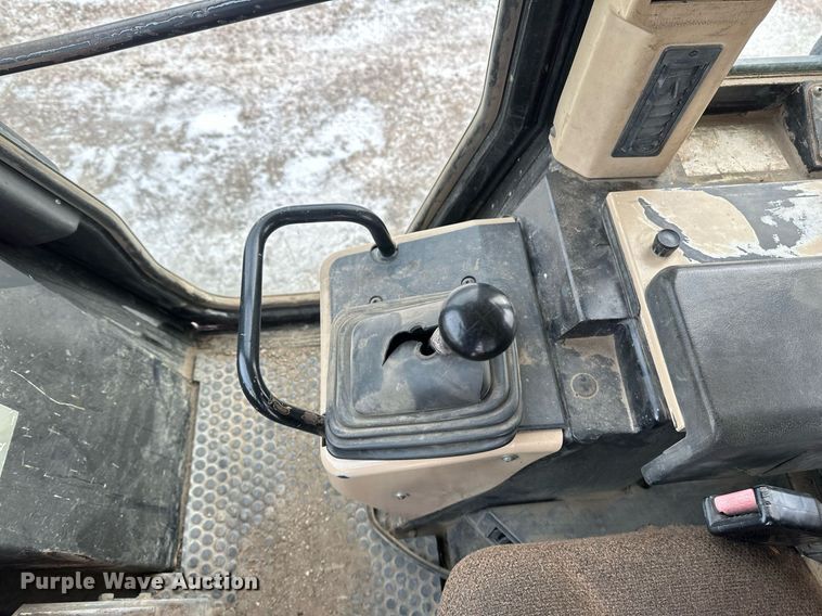 image for item DN0956 1997 Caterpillar  953C track loader