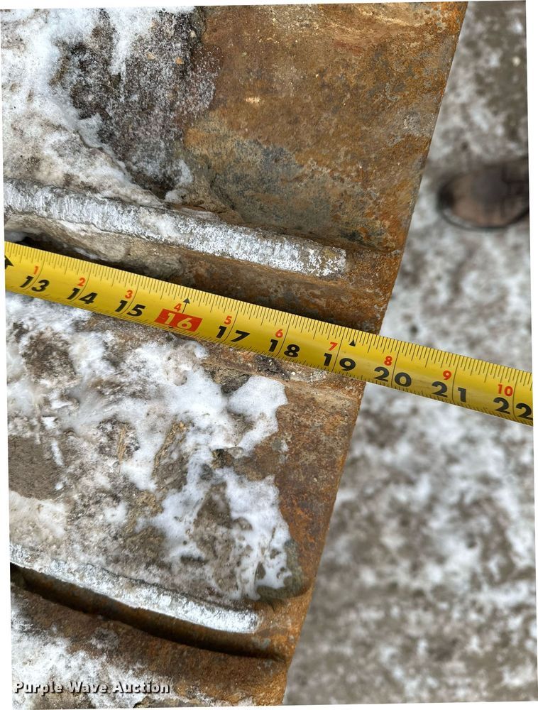 image for item DN0956 1997 Caterpillar  953C track loader