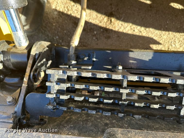 image for item DN0968 2020 Caterpillar 299D3 tracked skid steer loader